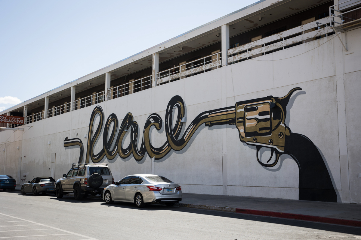 mural on the side of a building in Las Vegas.