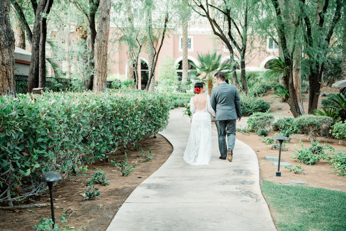 A Colorful Las Vegas Wedding at JW Marriott Resort & Spa