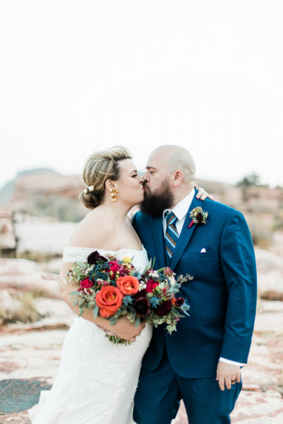 Ashley-Jared-real-wedding-at-Red-Spring-in-red-rock-canyon-02