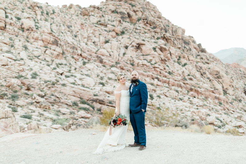 Ashley-Jared-real-wedding-at-Red-Spring-in-red-rock-canyon-08