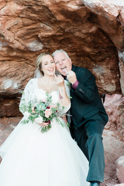 Chelsy-Ralph-Real-Wedding-at-Red-Spring-in-Red-Rock-Canyon-10