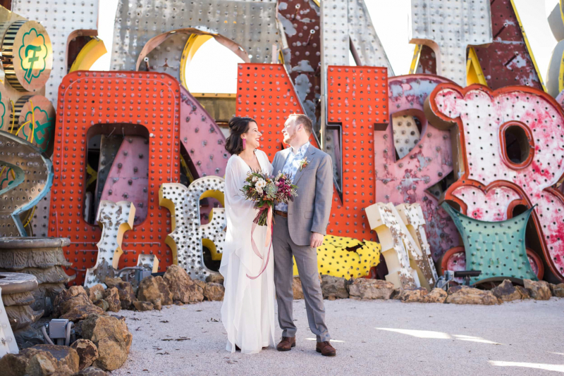 the-neon-museum-elopements-5364
