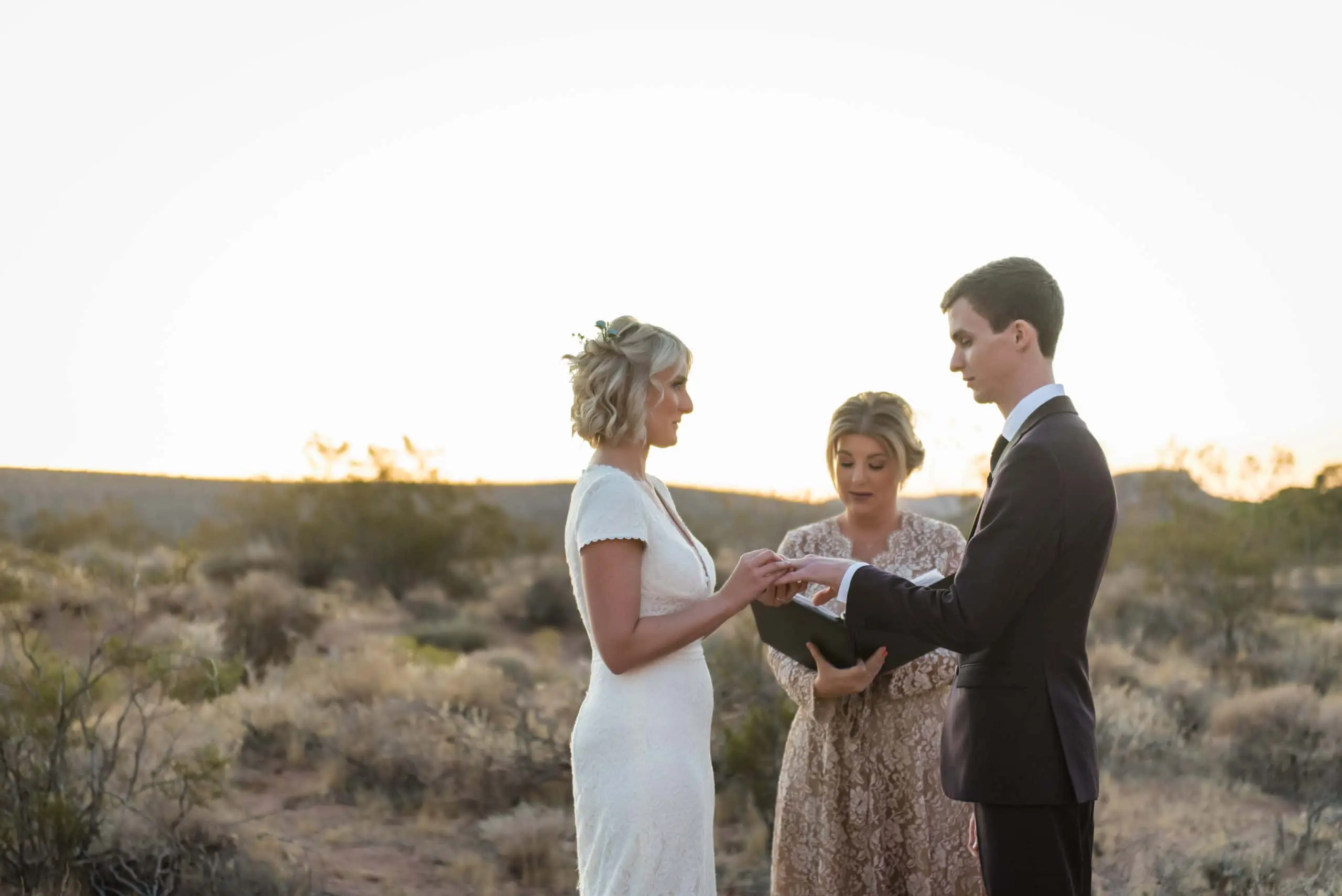 How to Find the Perfect Wedding Officiant