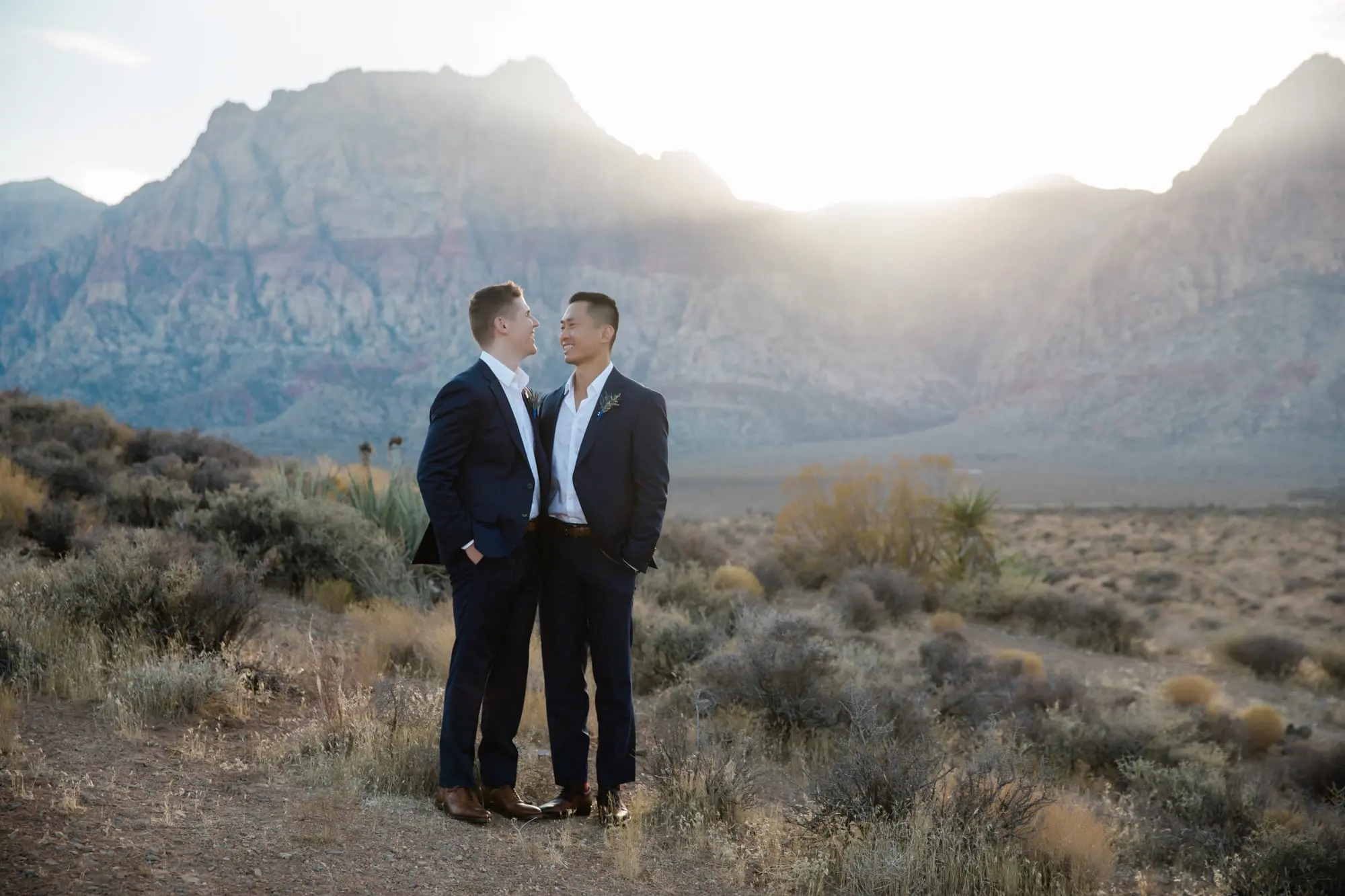 Minimony vs. Micro Weddings vs. Elopements: How to Choose?