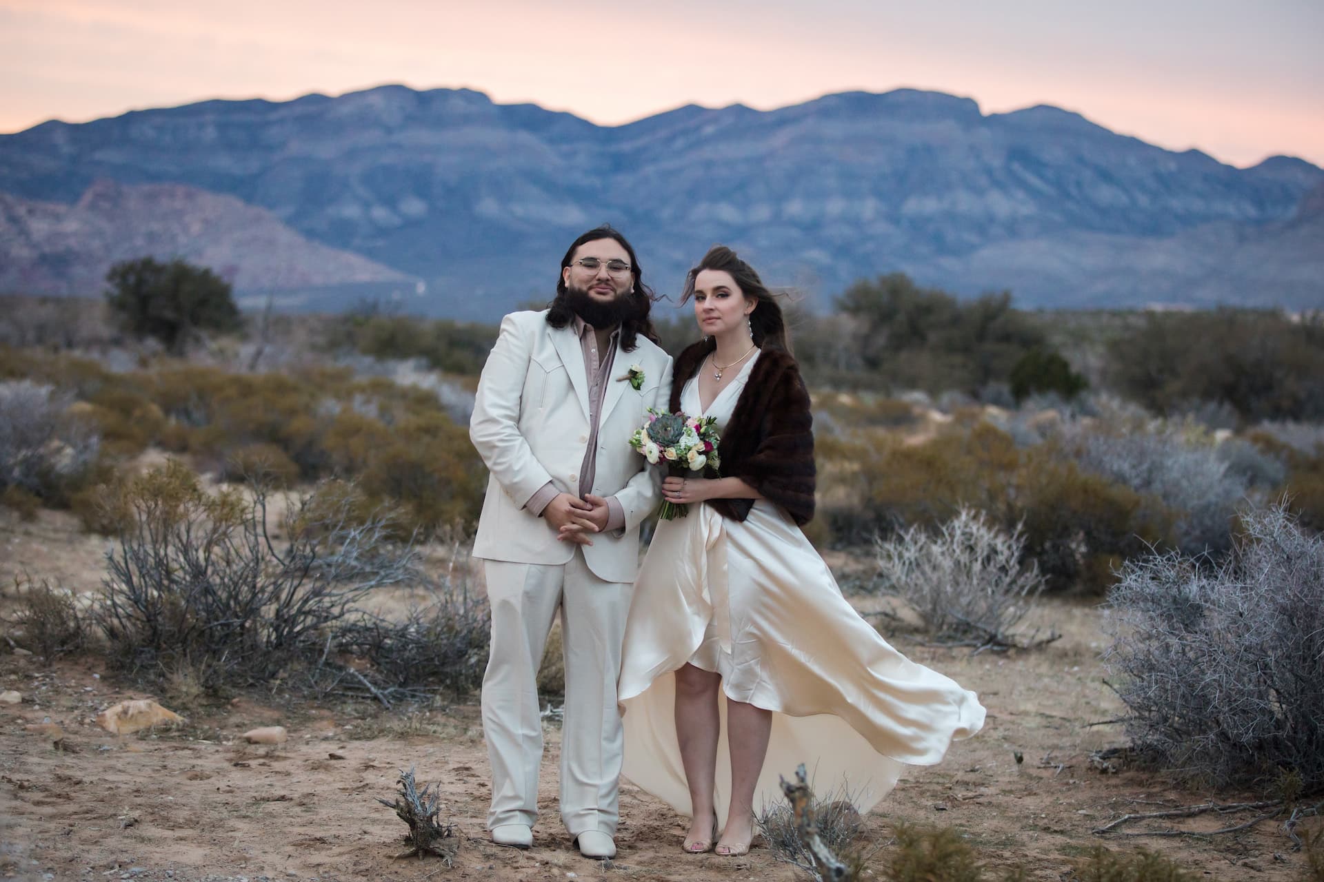 Jessica + Marcos eloping in Las Vegas.