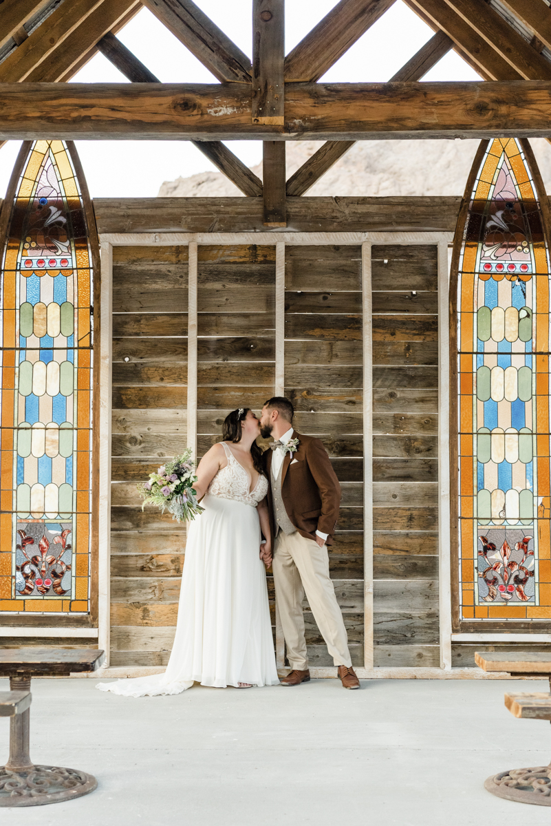 elopement chapel eldorado canyon las vegas