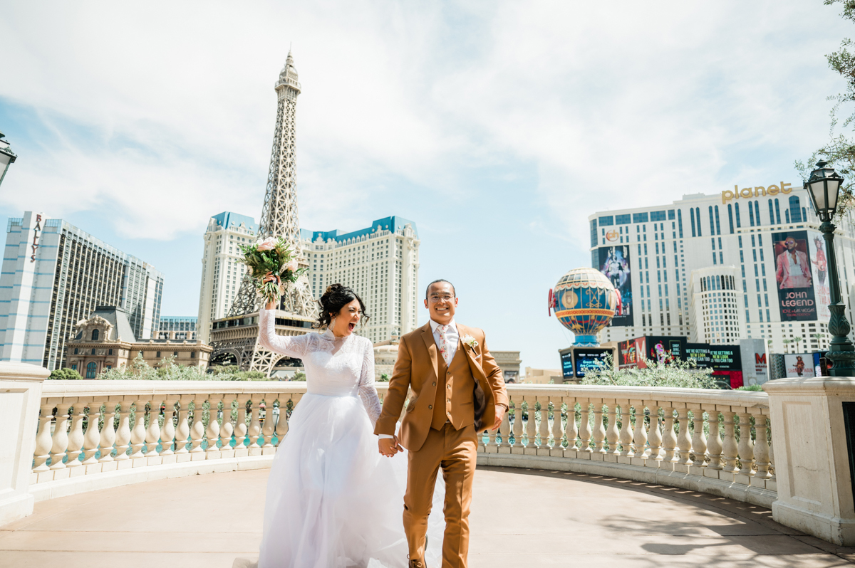Las Vegas: How Did It Become The Wedding Capital Of The World?