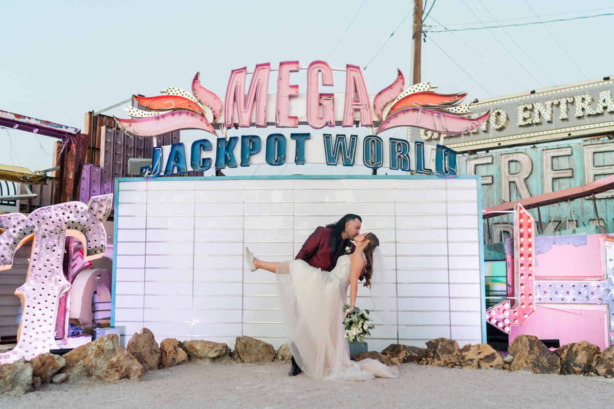 Top 15 Mistakes Made When Getting Married in Vegas from Las Vegas Wedding Photographers